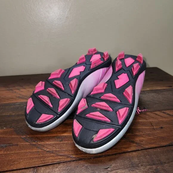 DSG Pink and Silver Soccer Cleats  Girls Size 13 - Picture 5 of 15